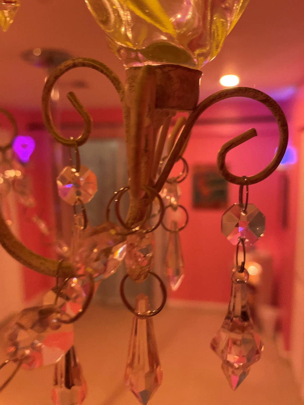 upclose picture of crystals in a chandelier in the private dance class space